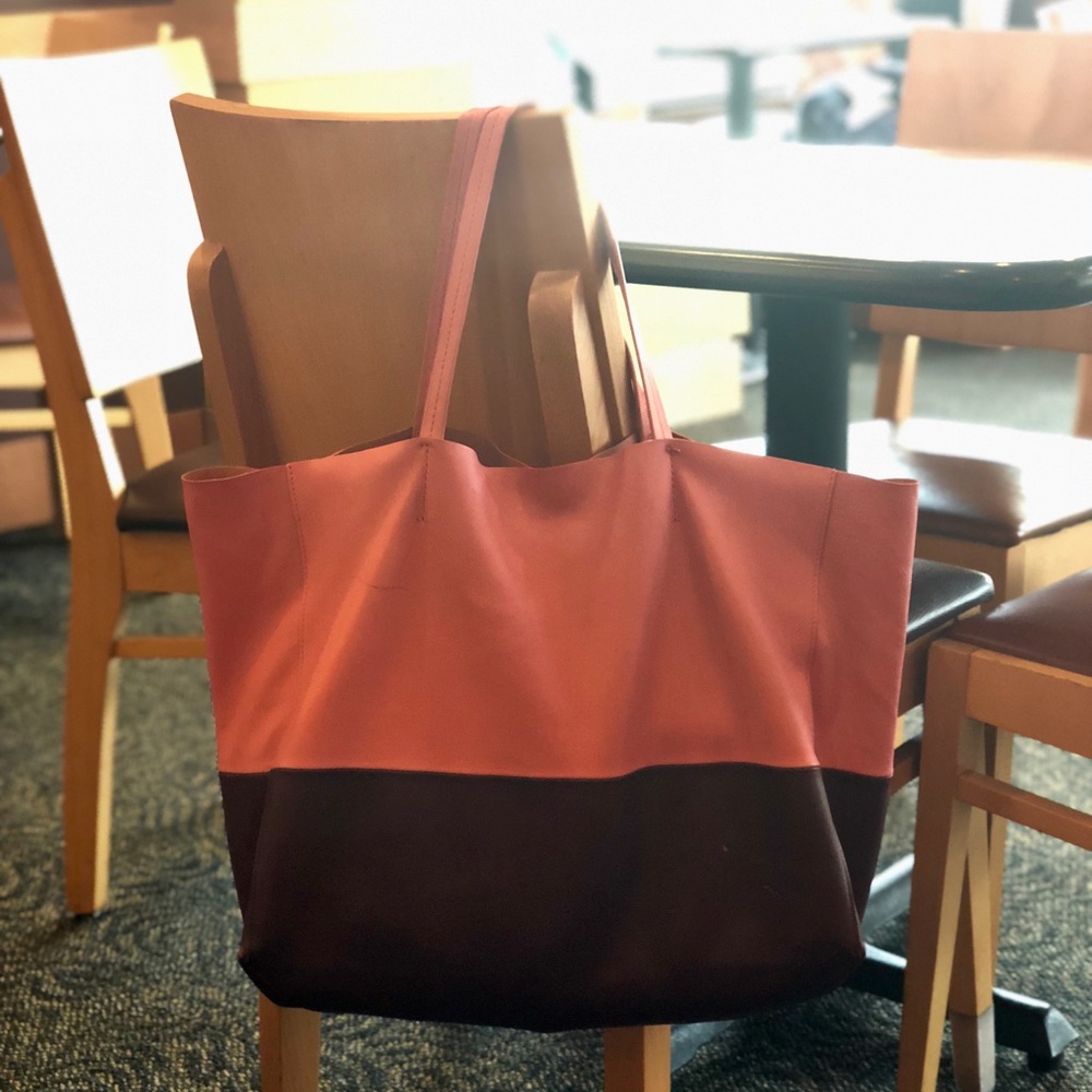 REDUCED ⬇️⬇️⬇️ Celine Authentic tote